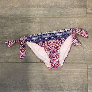 Athleta Bikini Bottoms - Size Medium